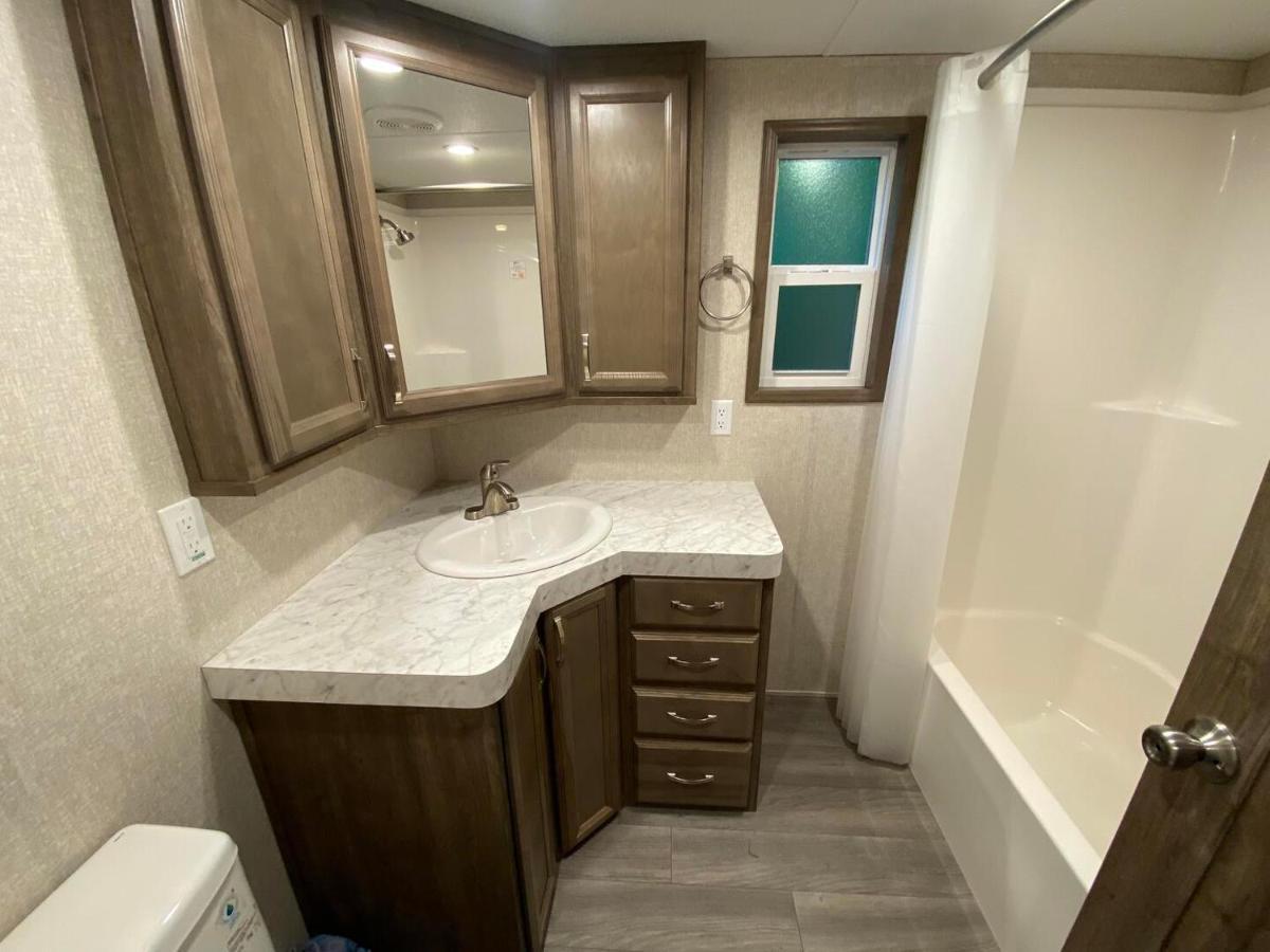 Lincolnwood Tiny House 12 Villa Birchwood Exterior photo